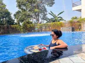 Wonderwood Corbett Resort